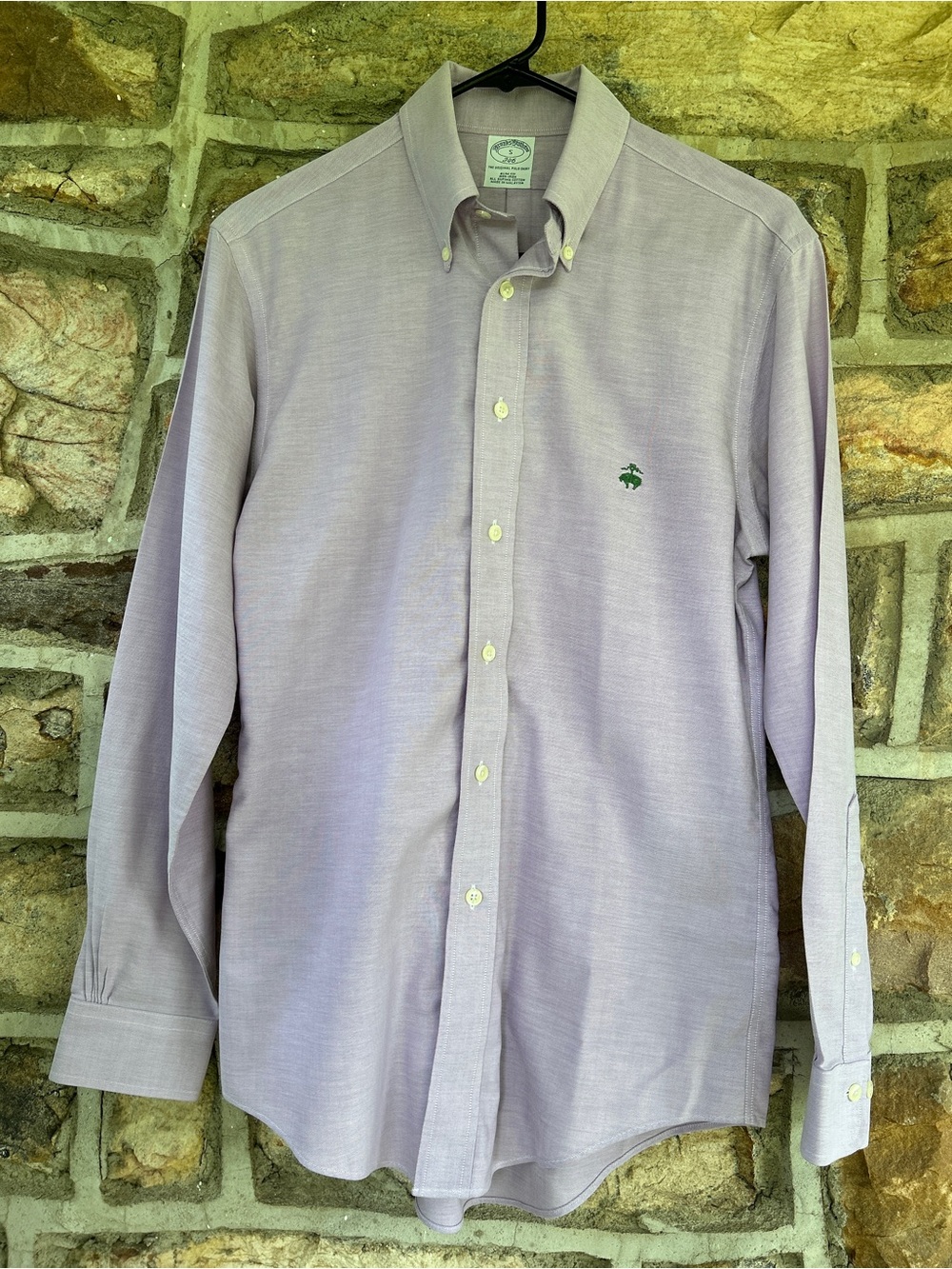 Brooks Brothers Men's Lavender Button-Down Dress Shirt slim fit size Small
